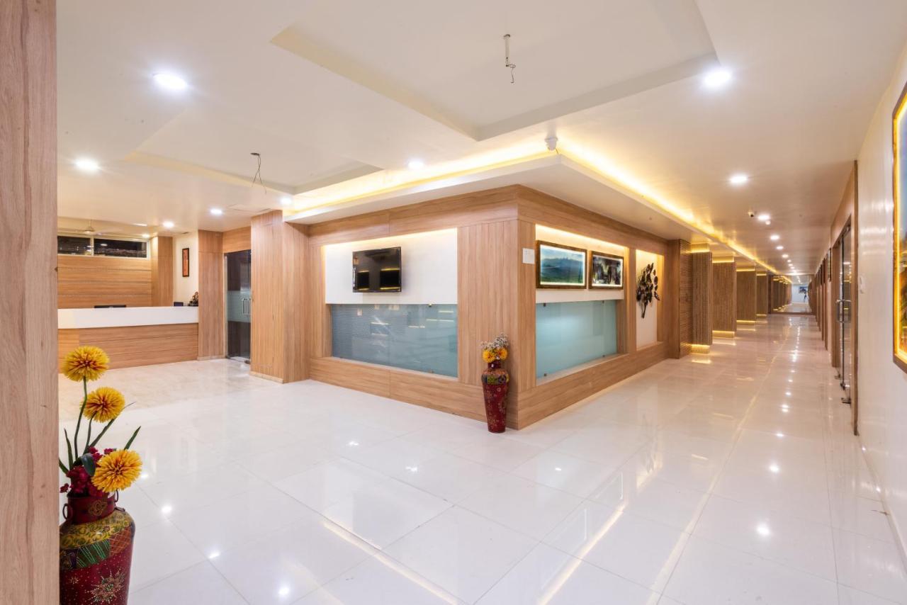 Hotel Drishti,Bhopal Exteriör bild